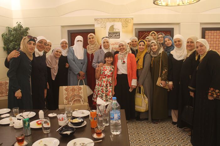 «كتاتيب للتعليم» و«العمرية» تدربان 60 معلما