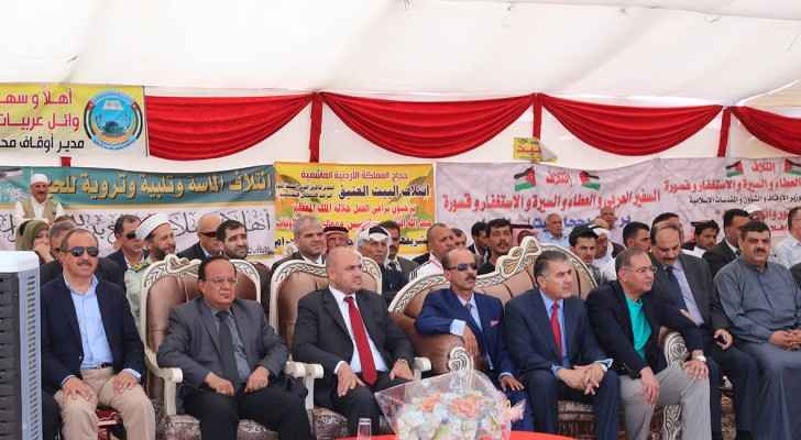 مندوبا عن الملك وزير الاوقاف يودع