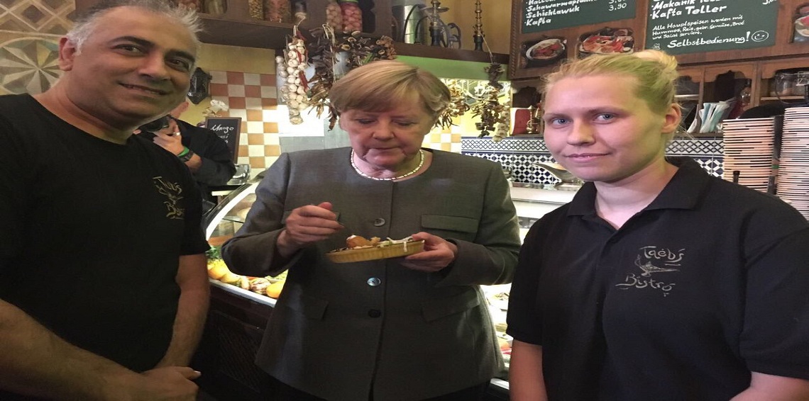 صاحب مطعم لبناني يرفض أخذ ثمن