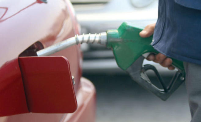 توقعات برفع أسعار المحروقات ليلة العيد