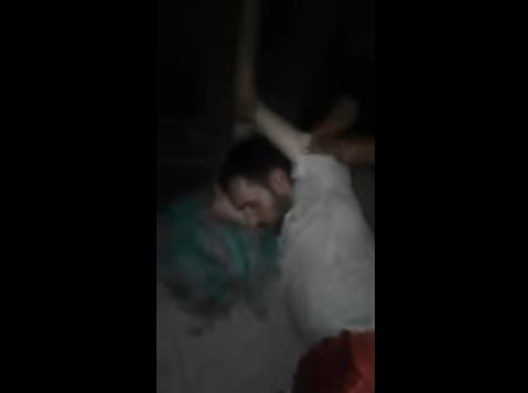 معاقبة امام مسجد متلبس بالرذيلة (فيديو)