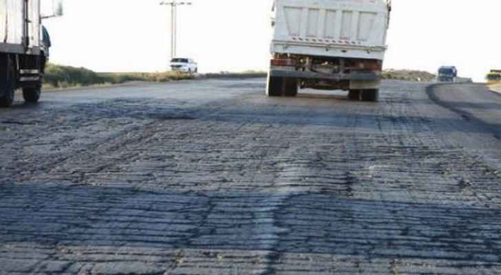 بدء العمل بالطريق الصحراوي في 1634