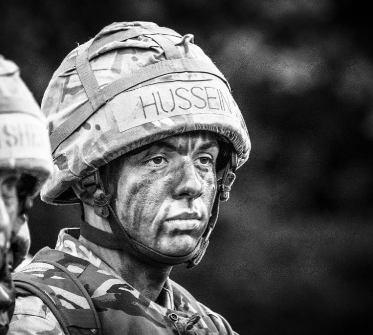 الحسين في ساندهيرست