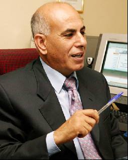 فتحي البس رئيسا لاتحاد الناشرين الأردنيين..