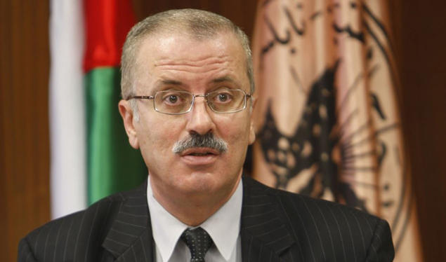 السلطة تجمّد إحالة 6 آلاف موظف