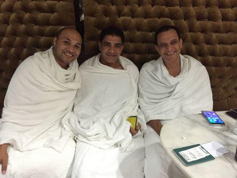 الحكم المصري (المشهور) يؤدي الحج