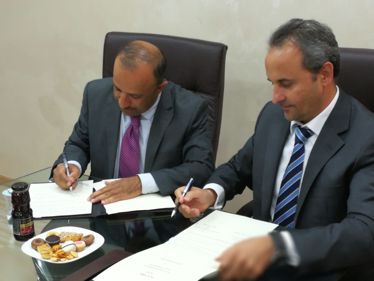 تعدين اليورانيوم والجيولوجيين تتفقان على تدريب