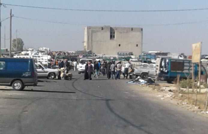 وقفة احتجاجية لاصحاب مواشي على صرف