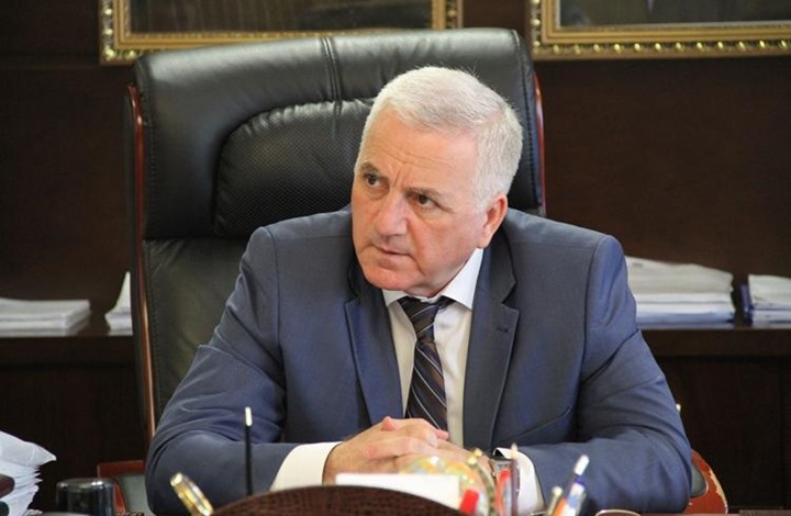 شاهد لحظة اغتيال نائب شيشاني داخل