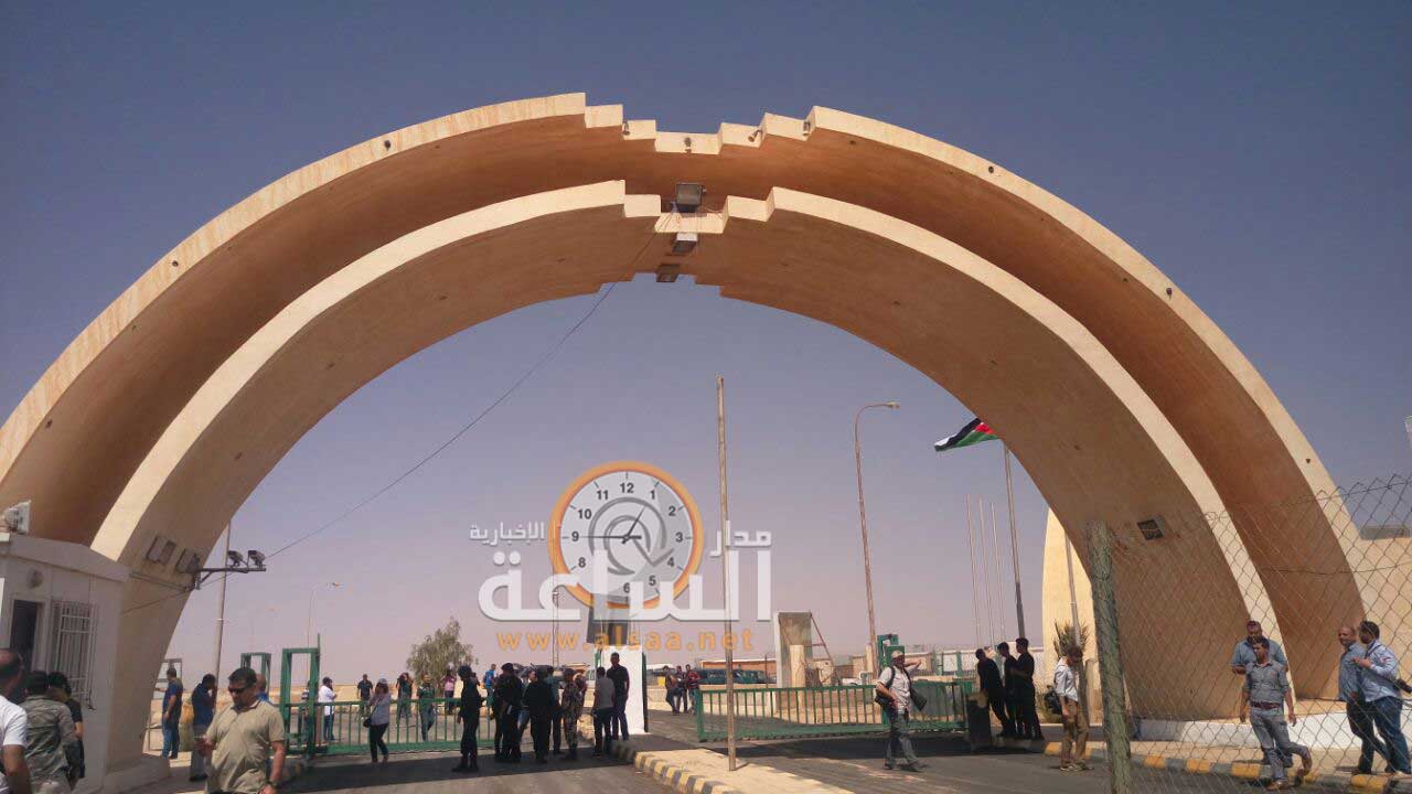 أول شخص يعبر «طريبيل»