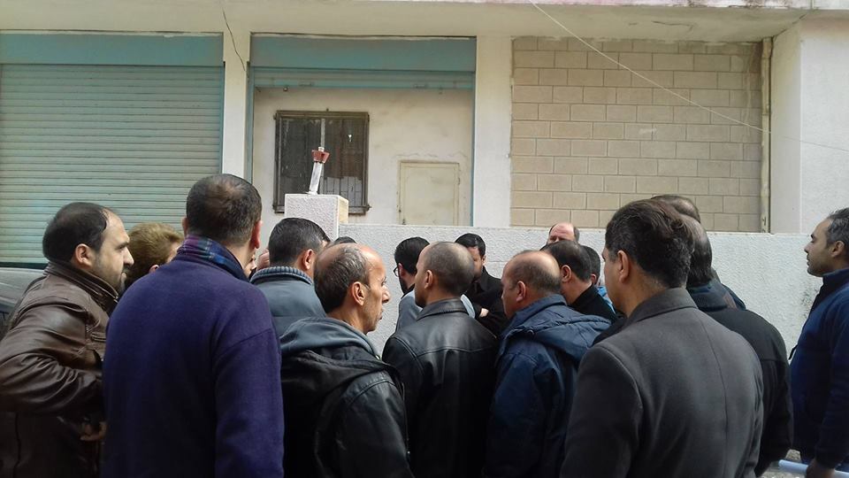 معلمون في الزرقاء يطالبون الوحيدي بالاعتذار