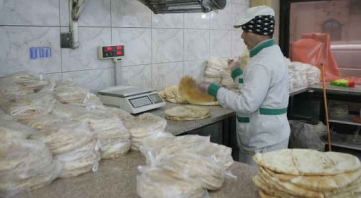 أردنيون يشكون تدني جودة الخبز: سريع
