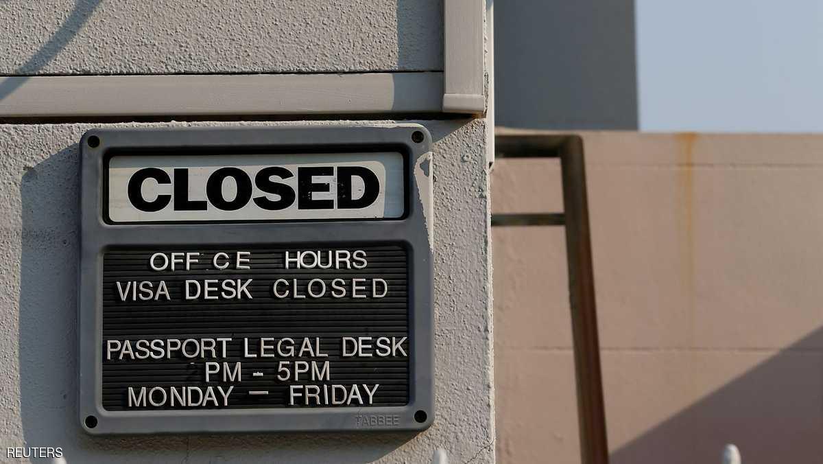 بأمر واشنطن.. الروس يخلون مقار دبلوماسية