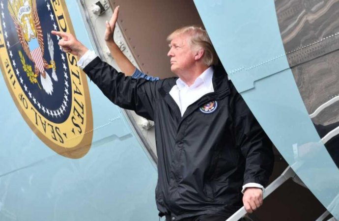 ترامب يهدد باستخدام السلاح النووي ضد