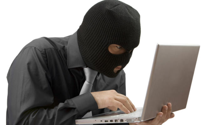 مصدر امني: تتبع حسابات الكترونية لأشخاص