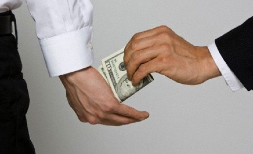 هل أعطيت أحدهم «قرضا أو دينا»