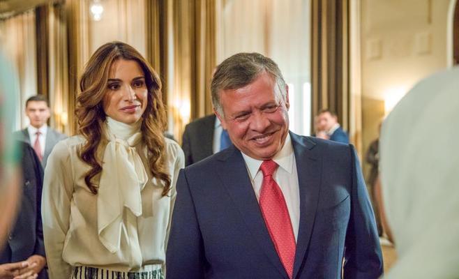 الملك والملكة الى هولندا في تشرين