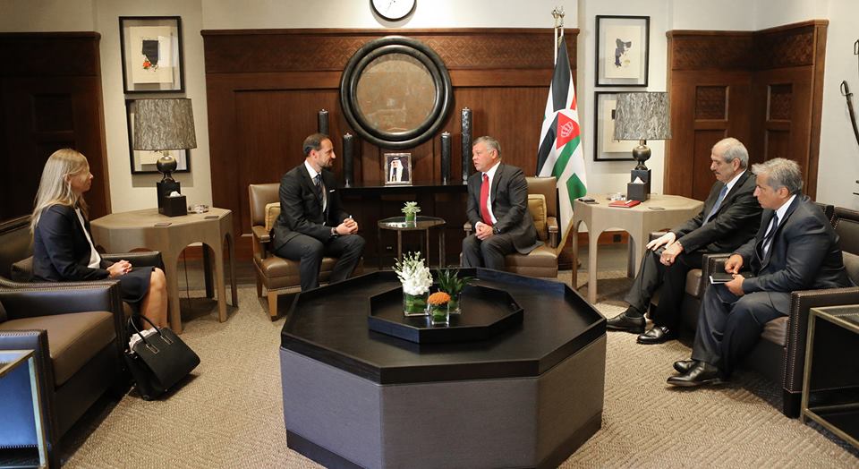 الملك يستقبل ولي عهد النرويج