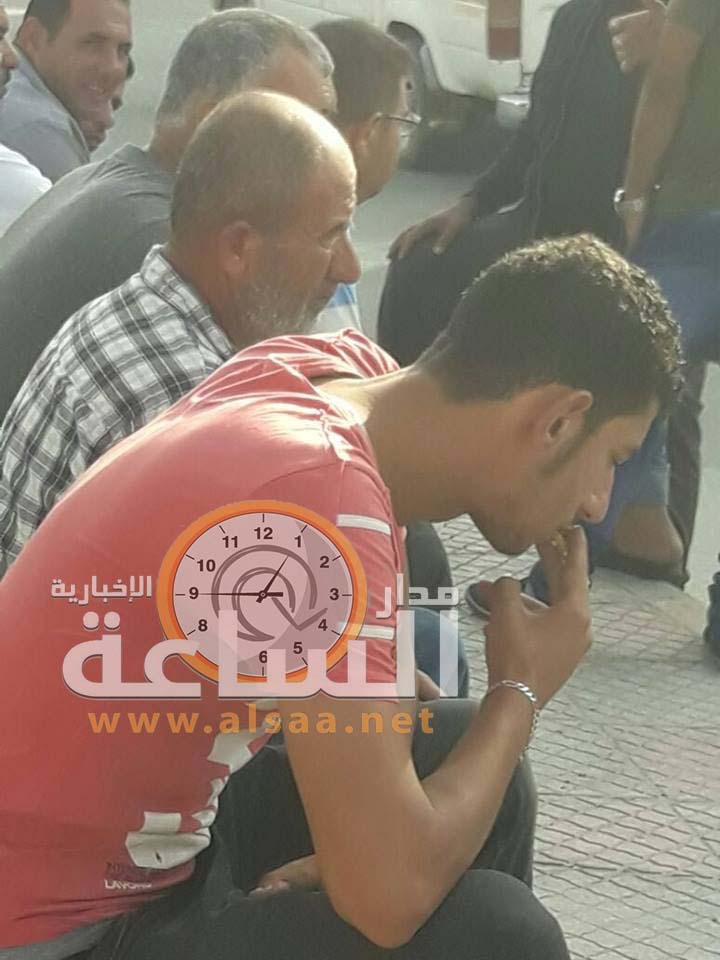 أصحاب البسطات بـ سوق الأحد الشعبي