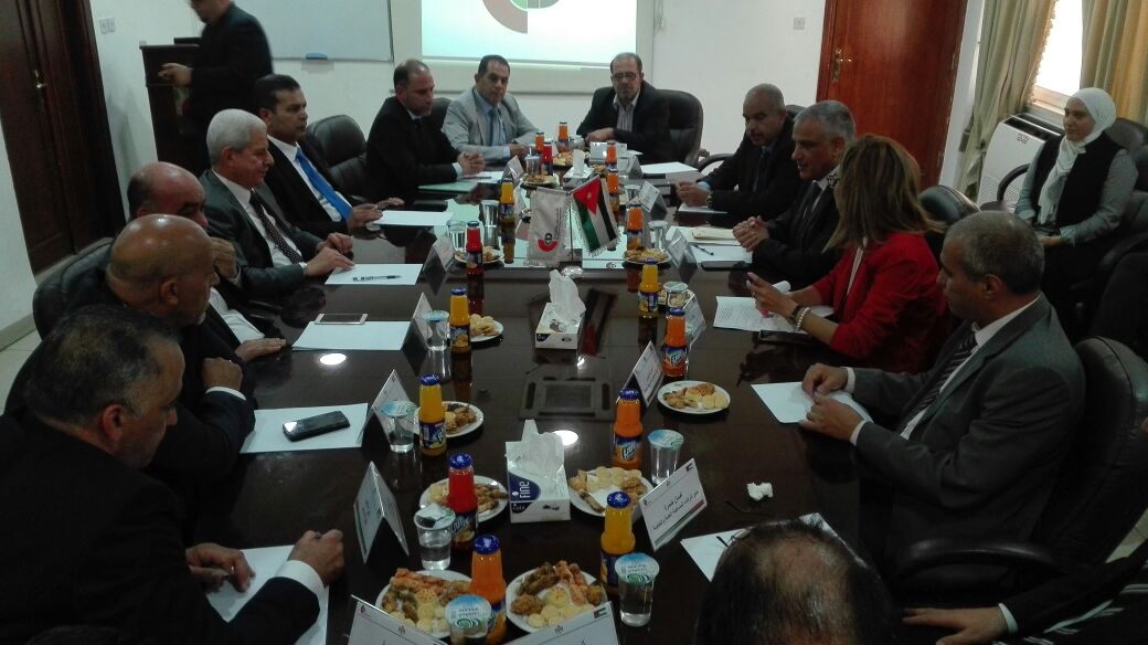 رشيدات: سنلاحق المراكز والشركات التي تتعدى