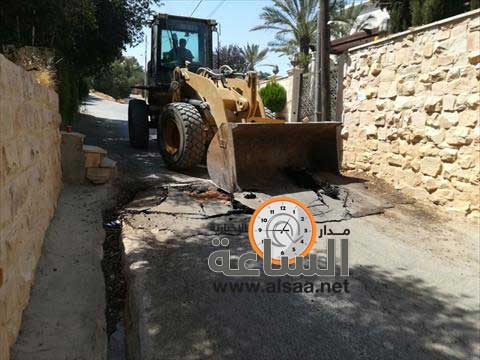 إزالة مطب مخالف من أمام منزل