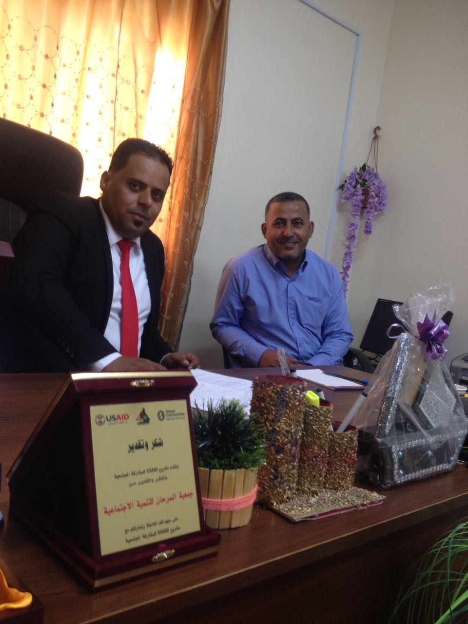 الإعلامي خالد فارس يزور جمعية السرحان