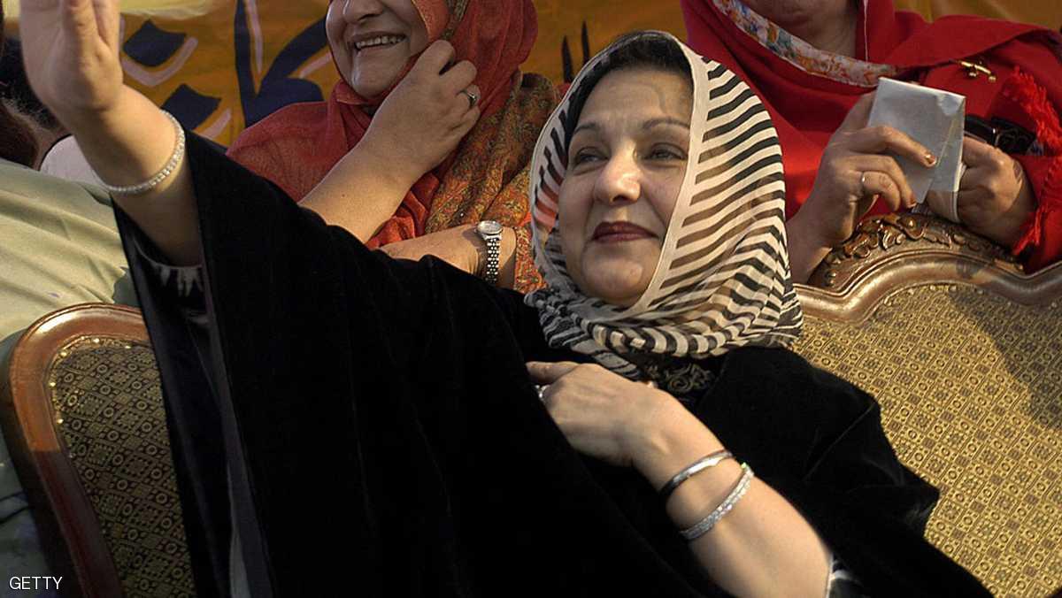 عقيلة نواز شريف تفوز بمقعد زوجها