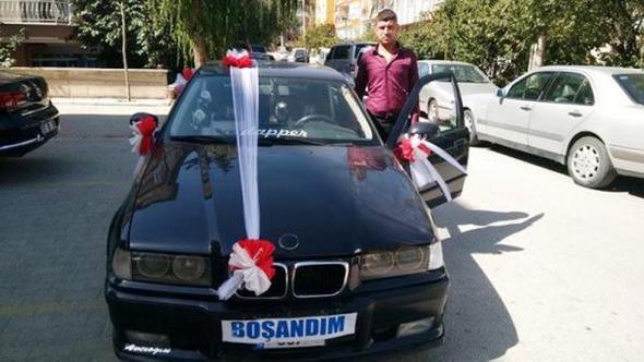 تركي يحتفل بطلاقه (فيديو)