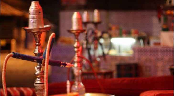 الإفتاء تحرم تقديم الأراجيل وتناولها أو