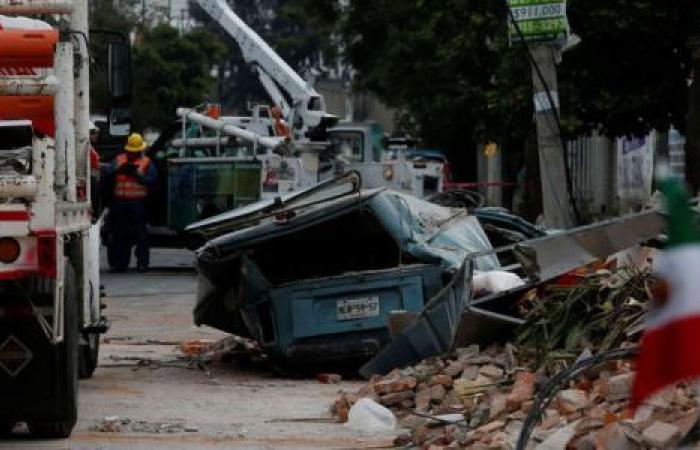 عدد ضحايا زلزال المكسيك يتخطى المئة