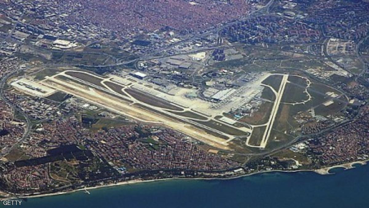 إغلاق مطار أتاتورك بعد تحطم طائرة