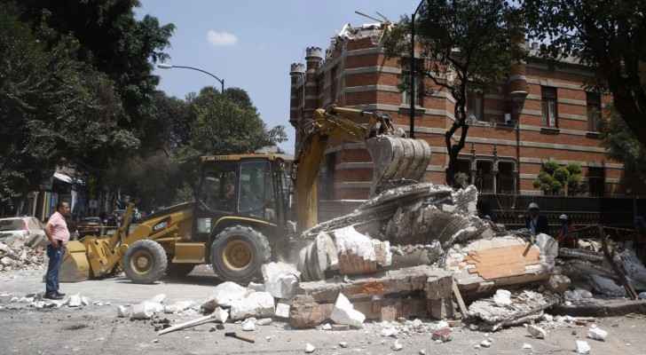 لحظات مرعبة من زلزال المكسيك.. (فيديو)