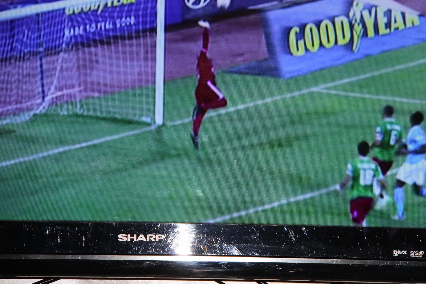 الوحدات يفوز على الفيصلي بدوري المحترفين