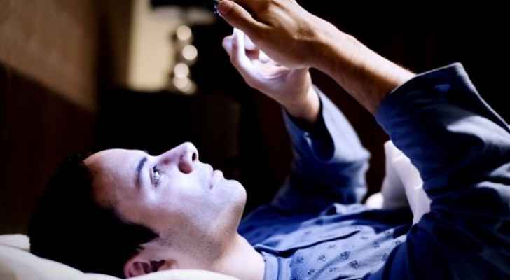 جراح عيون ’أردني‘ يحذر من التعرض