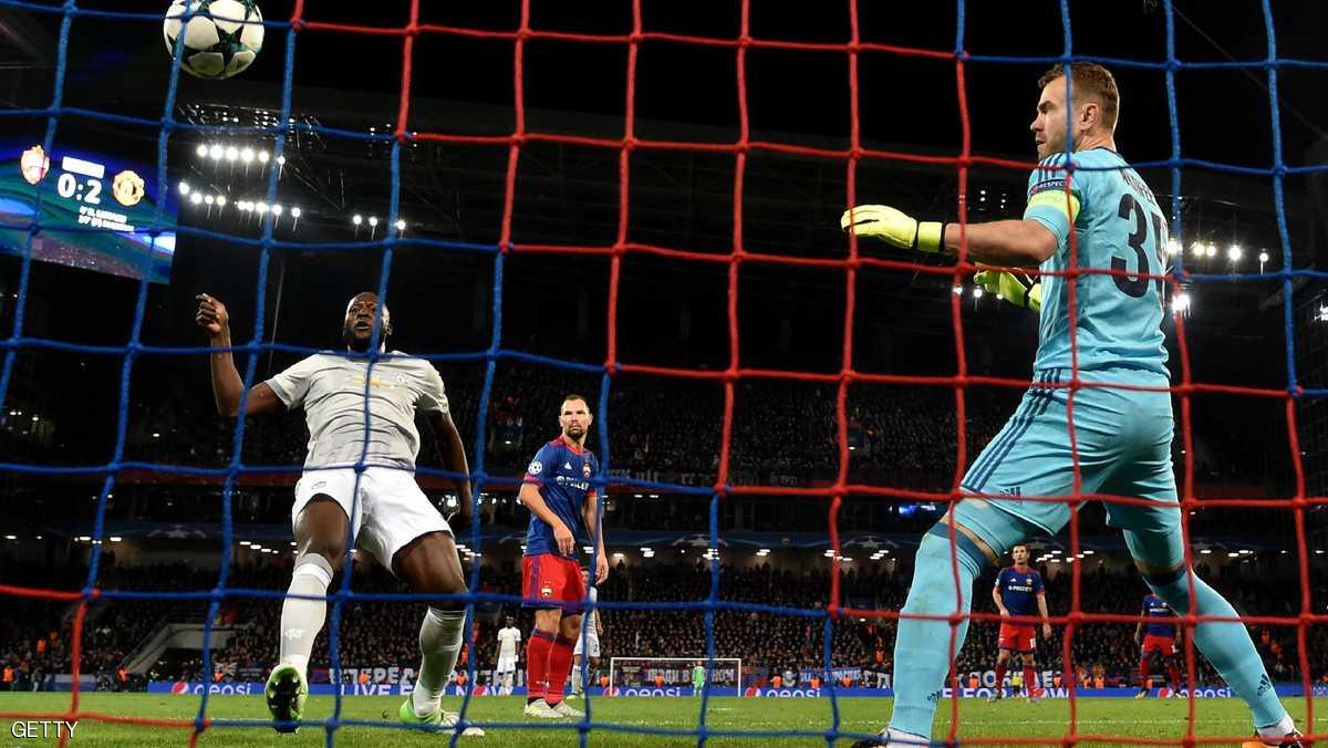 مانشستر يونايتد يعود من موسكو بفوز