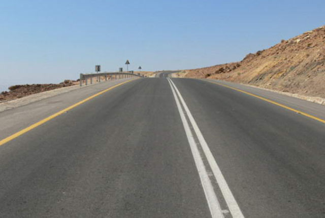 إغلاق طريق (سويمة الزارة الموجب حتى