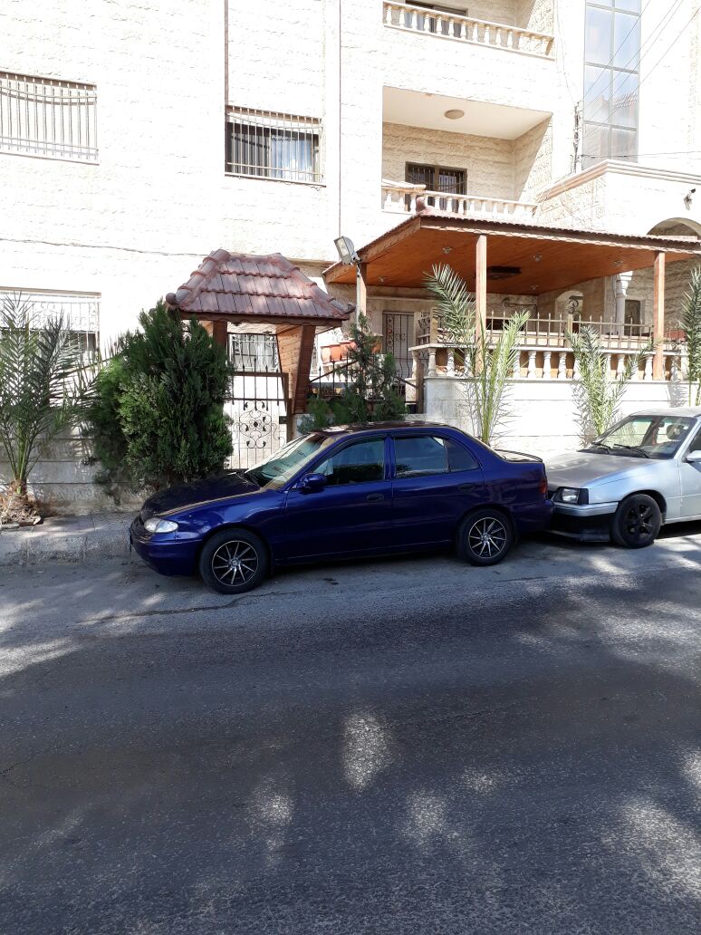 شقة ارضية للبيع 