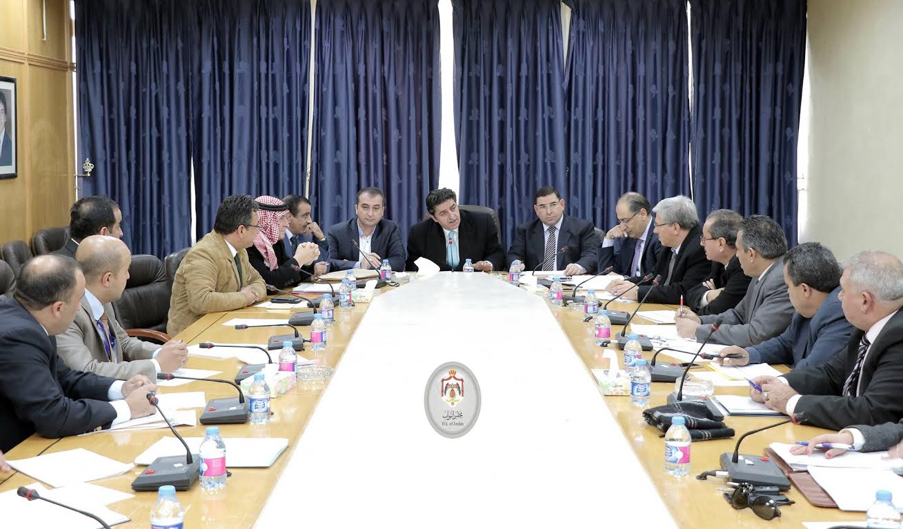 طاقة النواب تقر مواد بـالمصادر الطبيعية