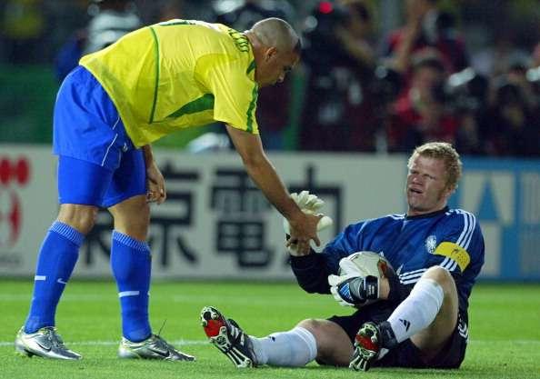 السعودية تتعاقد مع الأسطورة أوليفر كان