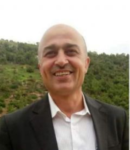 الهزايمة يهنئون مساعد مدير عام مؤسسة