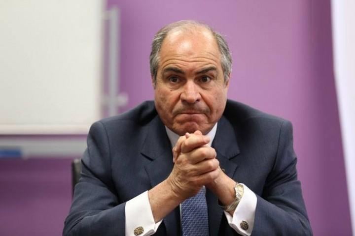 الحكومة تتراجع.. الملقي : لا مساس