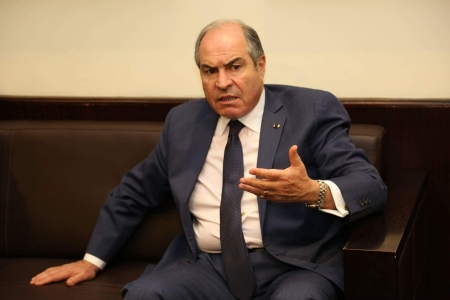 الشك يعود إلى الملقي حول هؤلاء