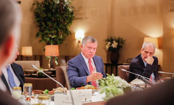 الملك يلتقي الكتل النيابية غدا الأربعاء