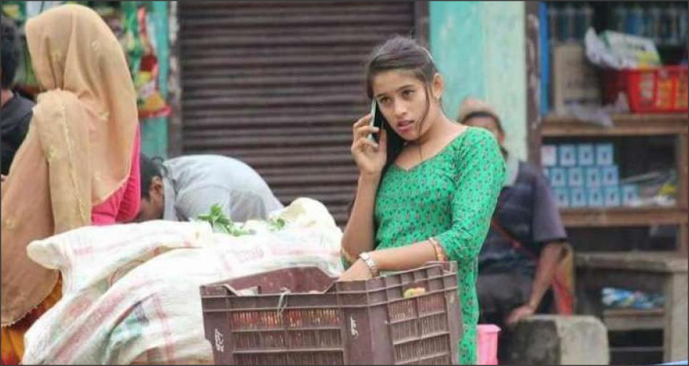 بائعة خضار نيبالية تحقق شهرة واسعة