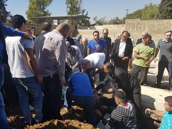 الأسرة الرياضية تودع شيخ المدربين مظهر