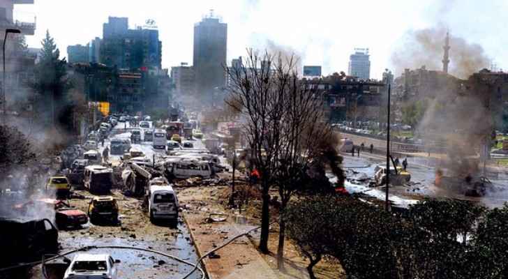 انتحاريان يفجران نفسيهما قرب مركز قيادة