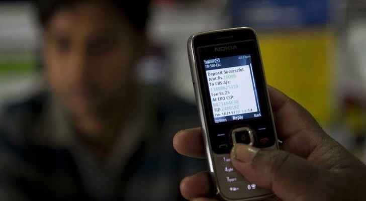 ’كارثة استخباراتية‘ فرنسية برسالة نصية