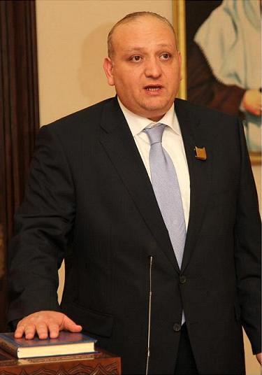 واخيرا.. انفرجت أمام النهار