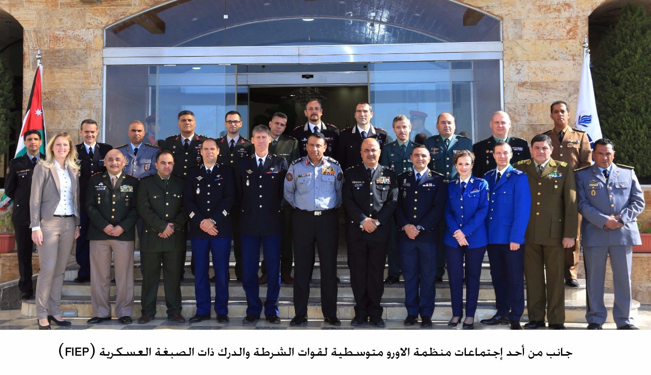 وصول الوفود المشاركة في اجتماع المجلس