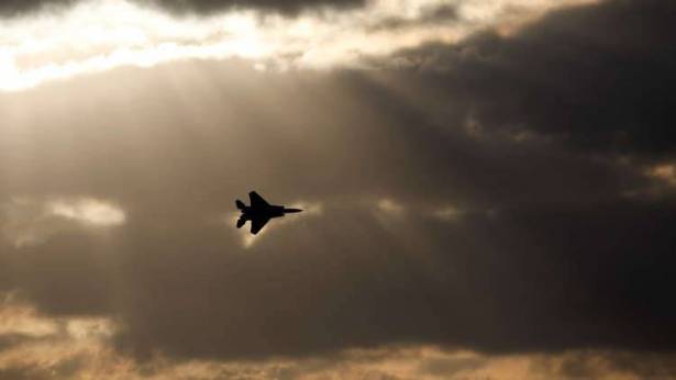 الجيش السوري يقول أنه أصاب مقاتلة